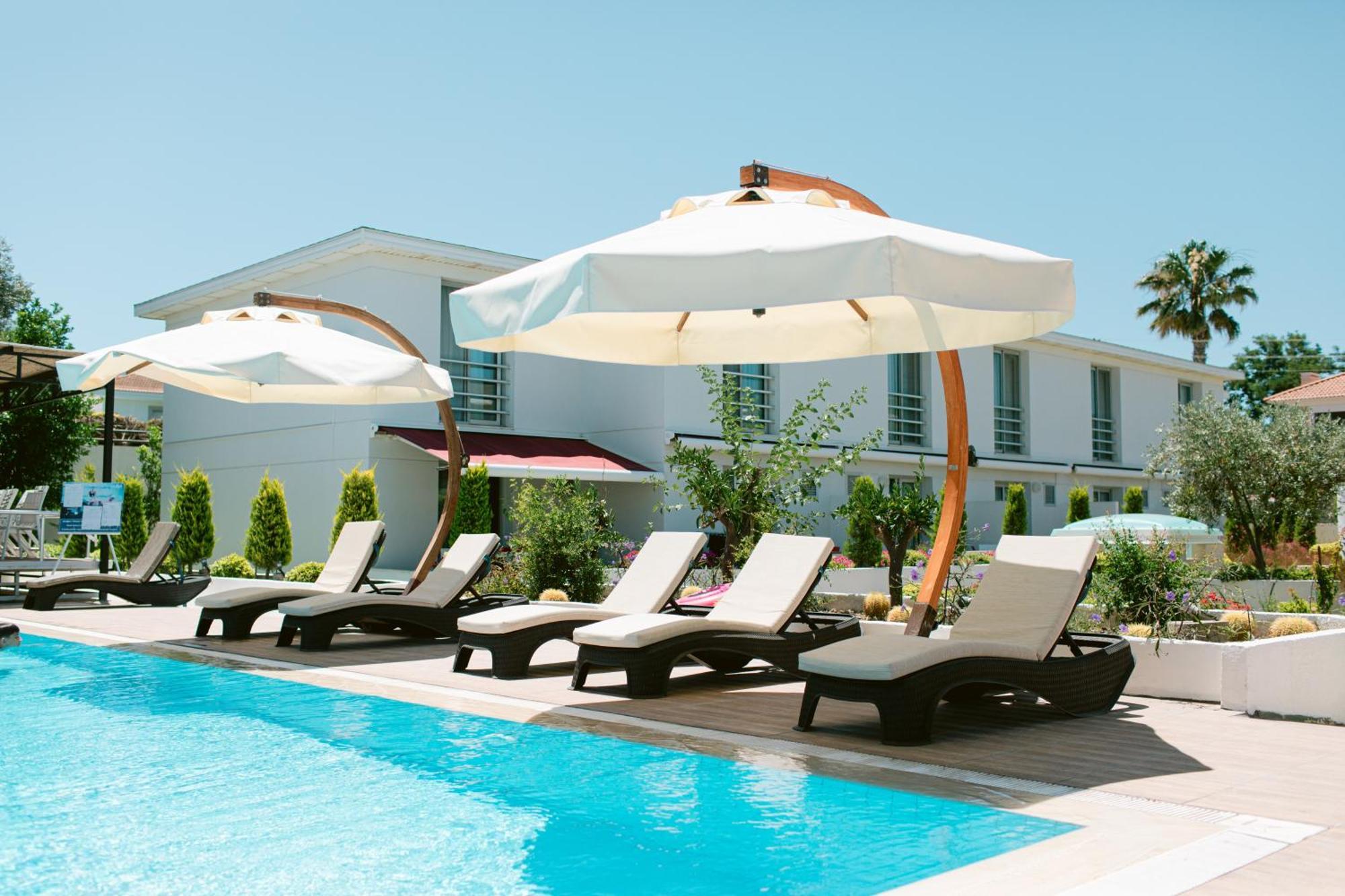 Vela Garden Resort เซสเม ภายนอก รูปภาพ